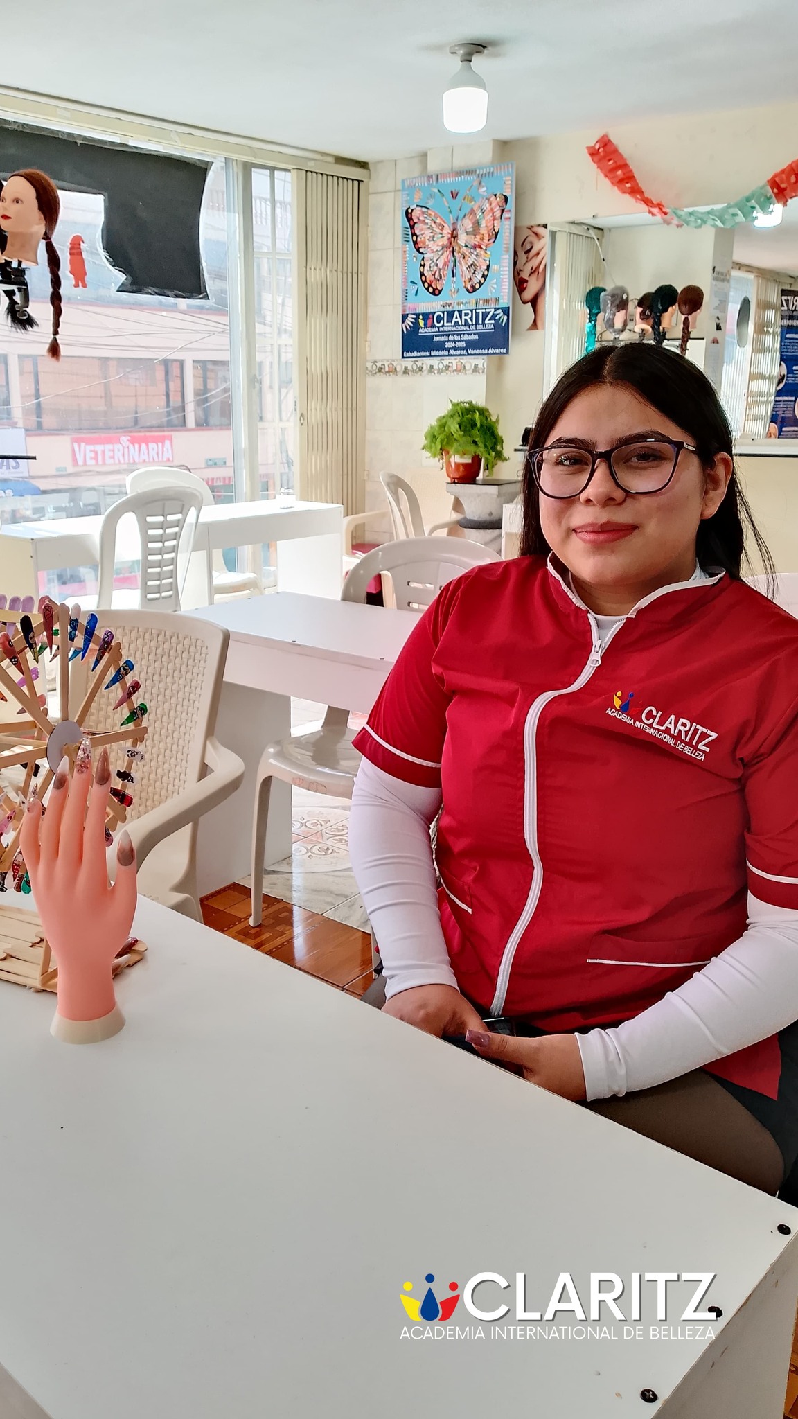 Cursos clartitz uñas profesional